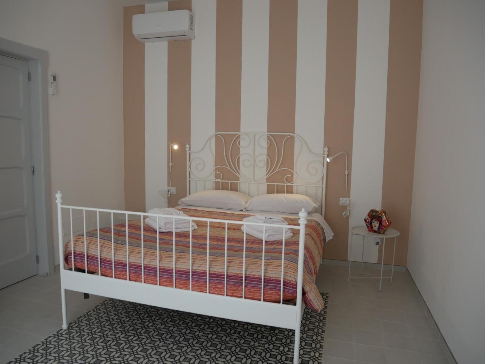 Casa Vacanza B&G Lecce Buitenkant foto